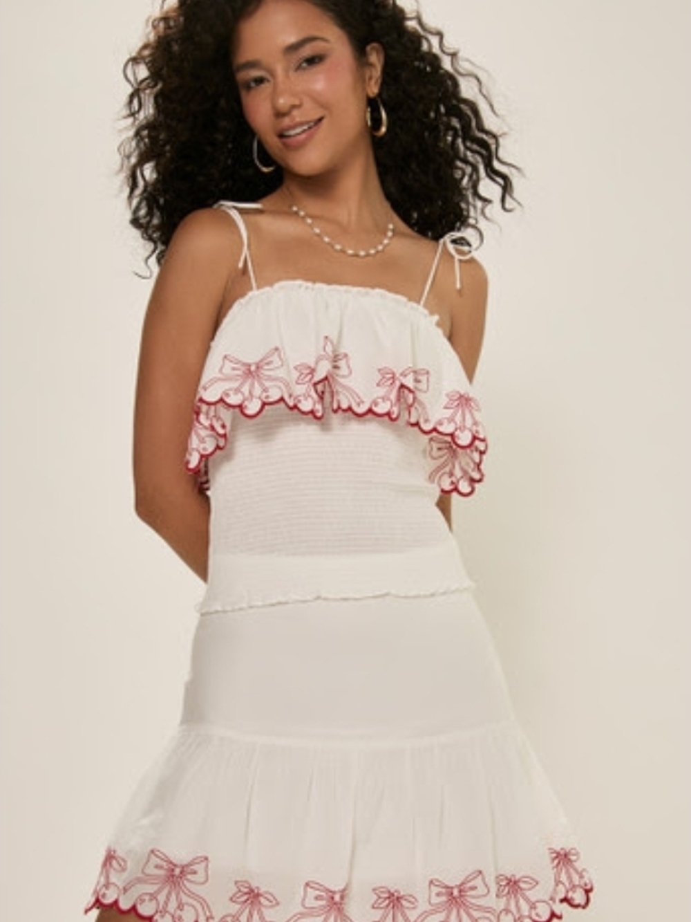 Women’s White Bow-Embroidered Smocked Camisole And Skirt Set